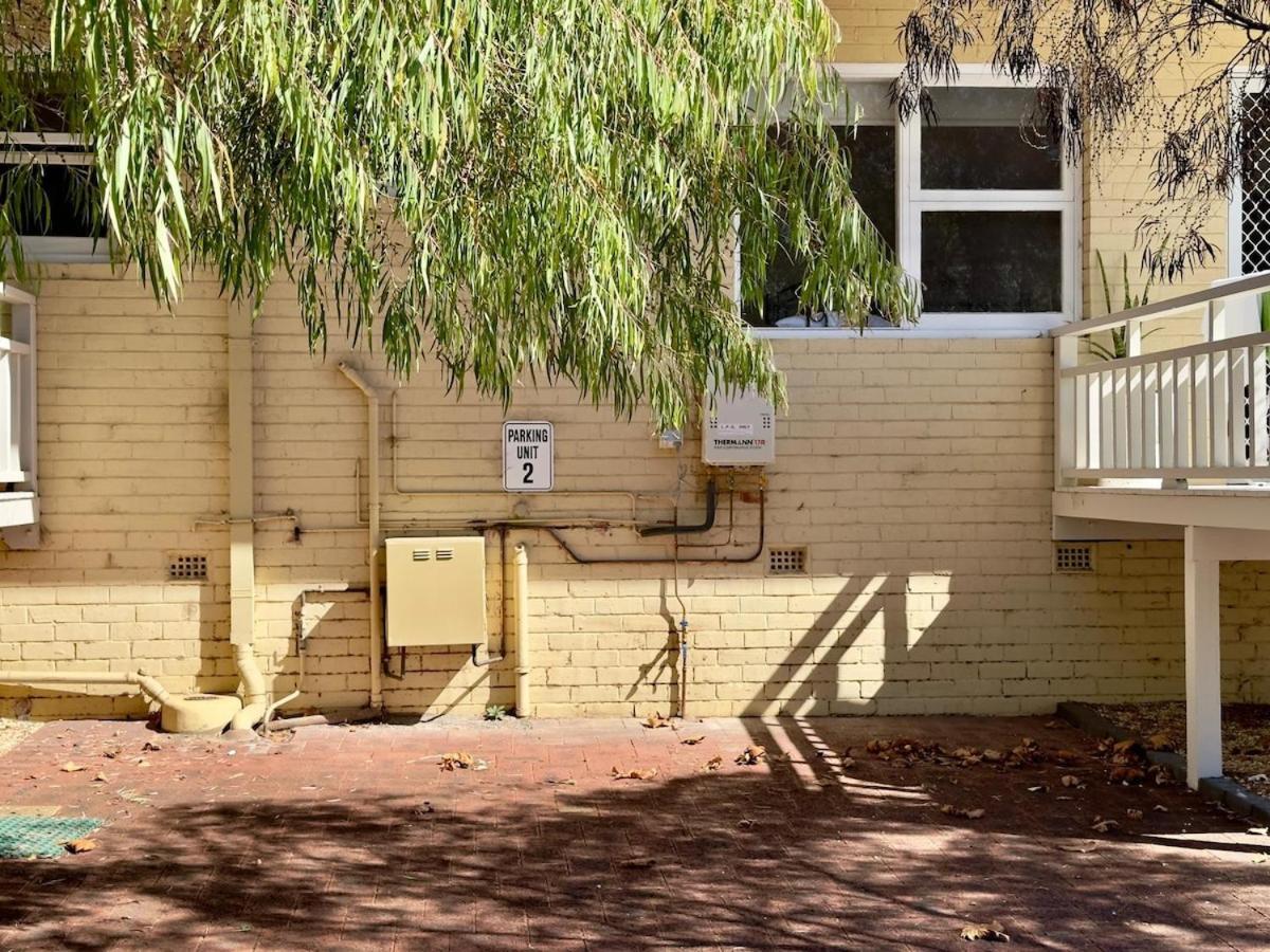 Lofty'S Lodgings Albany Exterior photo